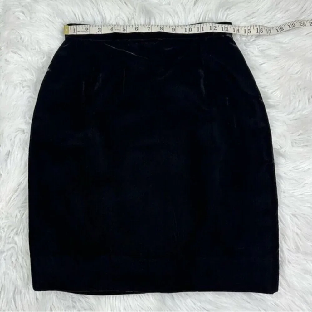 Valentino Studio‎ Black Velvet Pencil Skirt Vintage Made in Italy W27 Hemmed